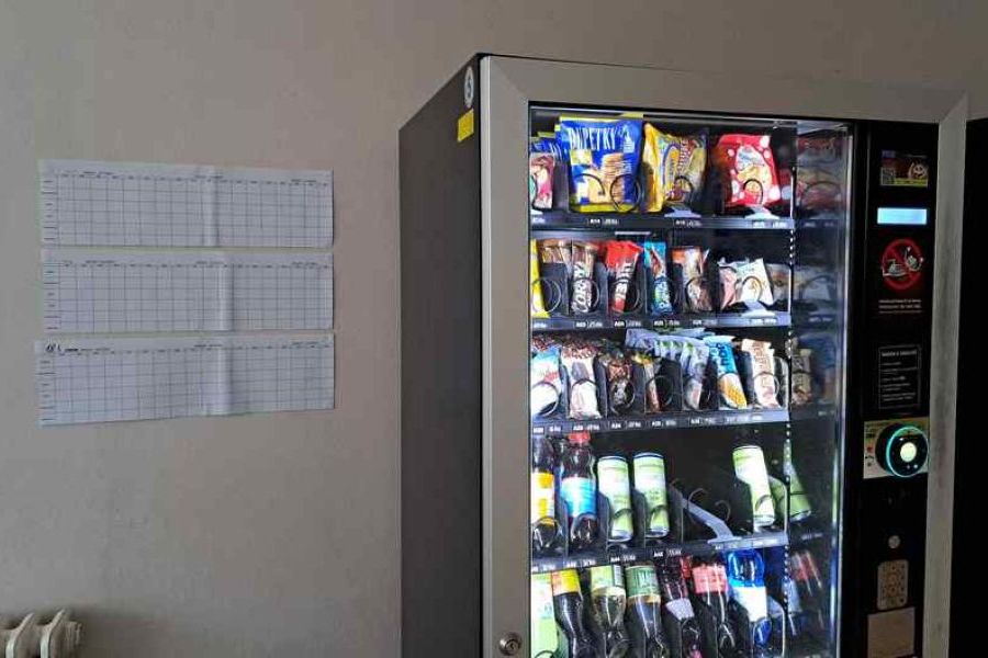 Let's make the vending machines healthy!